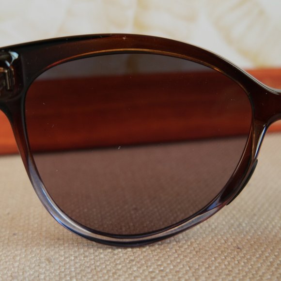 Maui Jim 'OLU'OLU Cat Eye Sunglasses in Chocolate-Blue Frame w/ Grey Lens - Picture 7 of 12